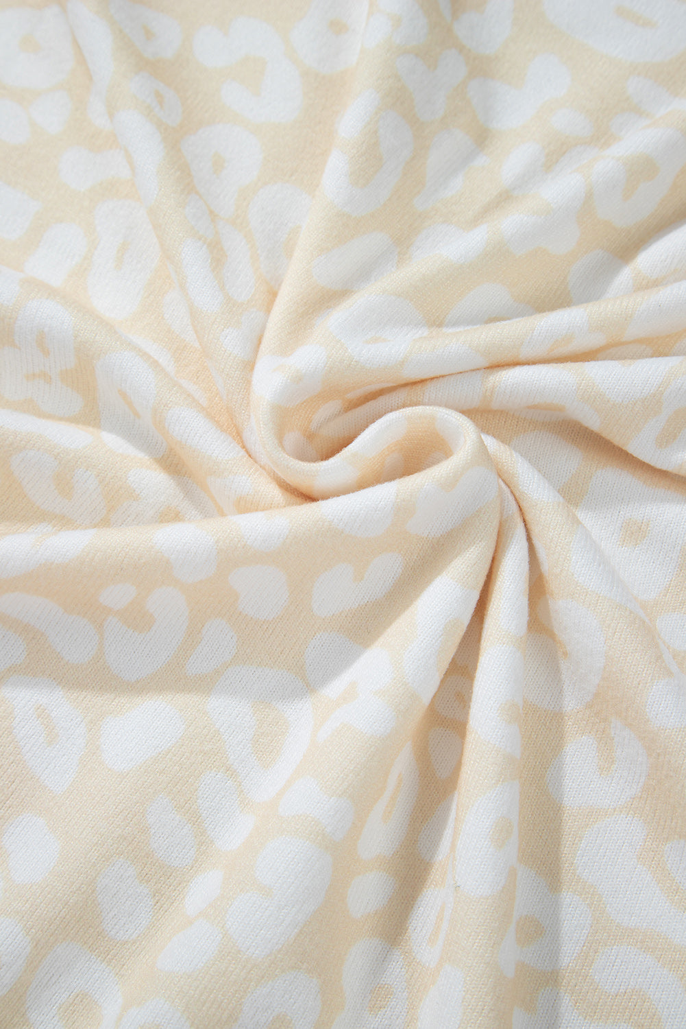 2pc White Cheetah Print Loose Fit Cozy Loungewear Set