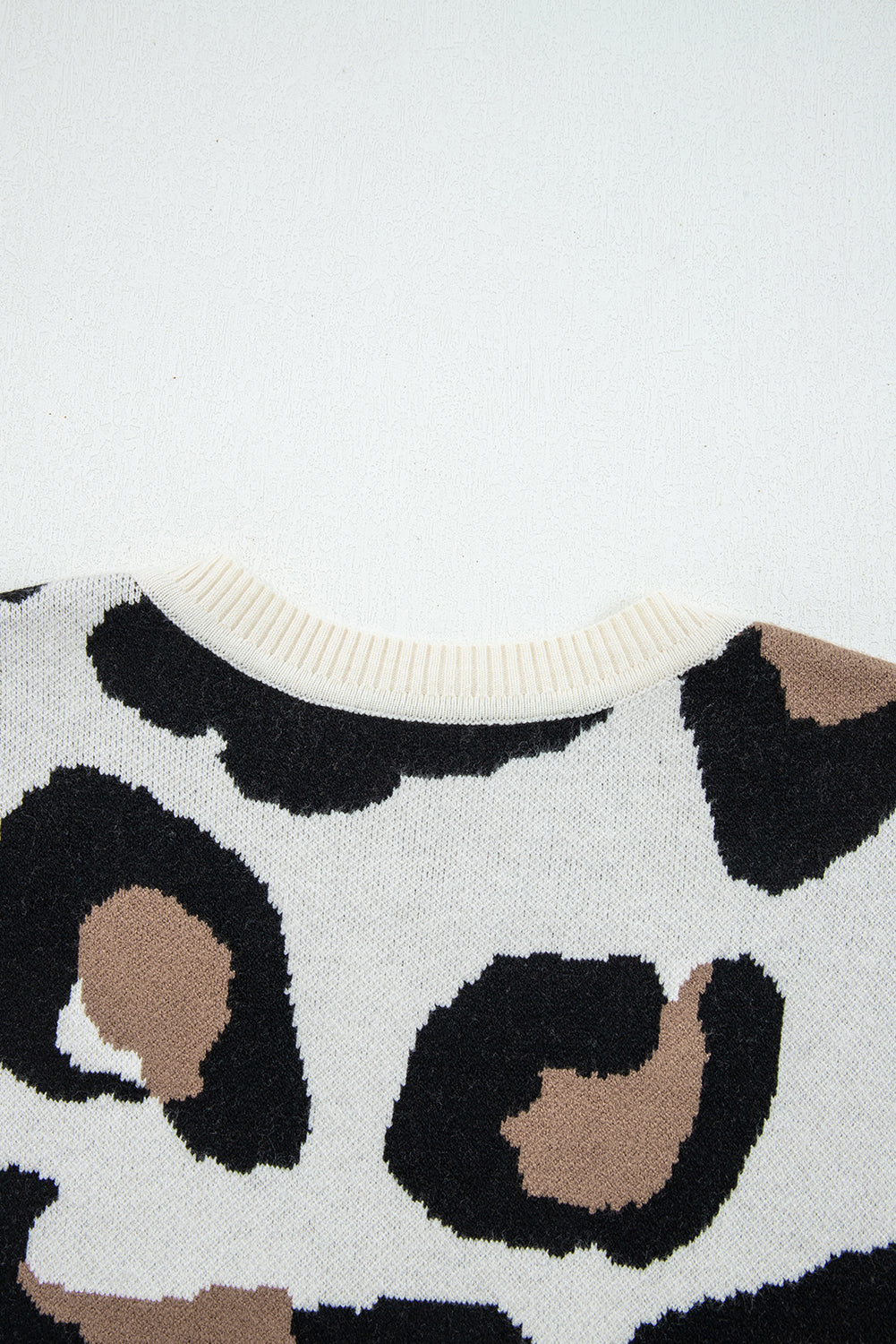 Jet Stream Leopard Print Color Block Patchwork Sleeve V Neck Sweater