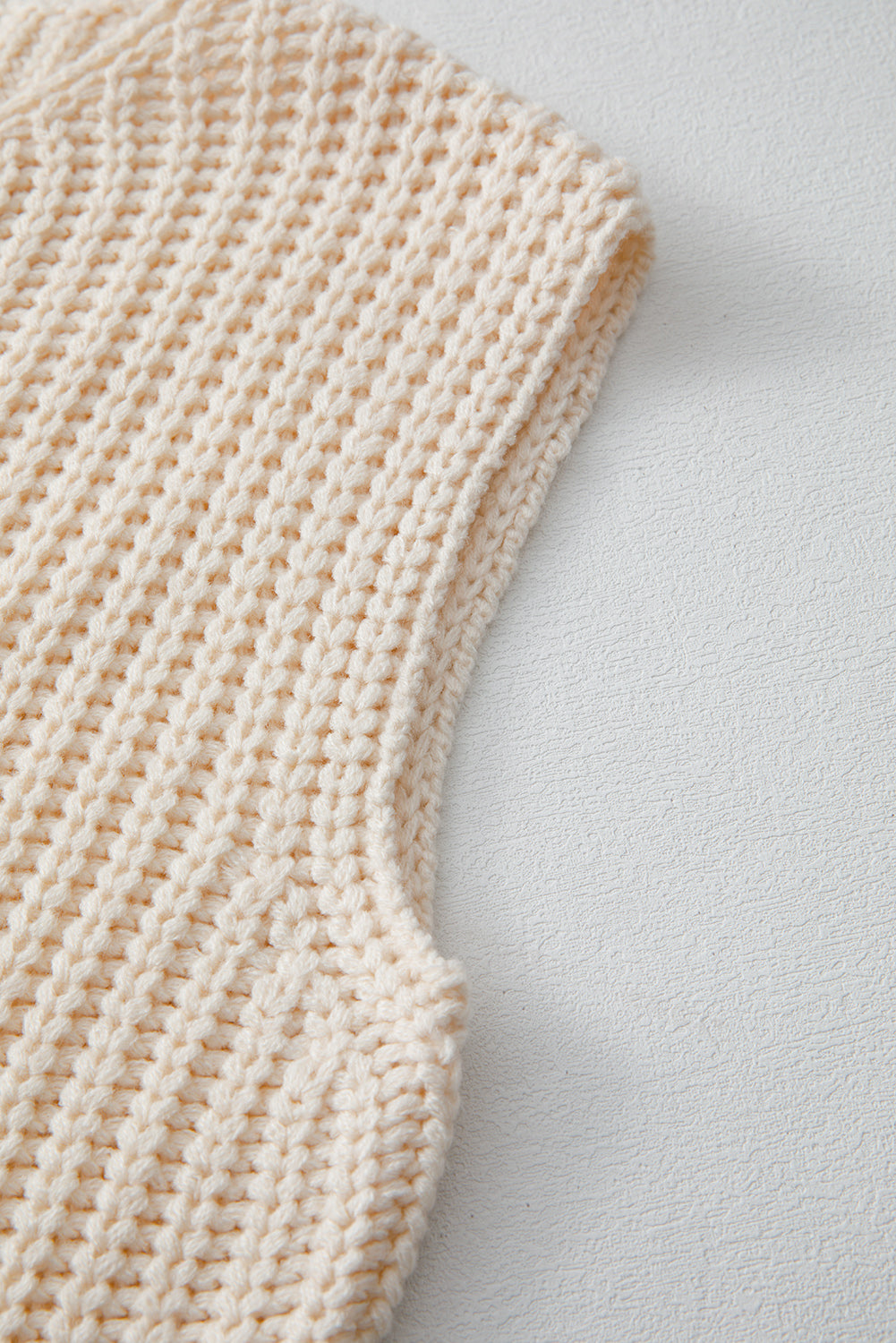 Off White Solid Textured Knit Side Pockets Buttoned Sweater Vest