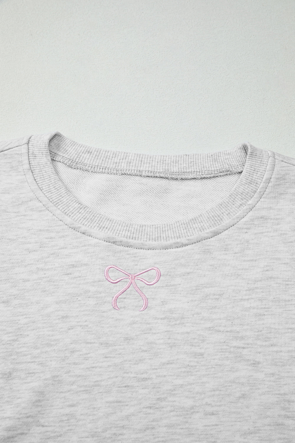 2pc Light Grey Bow Embroidered Detail Puff Sleeve Pullover Short Set